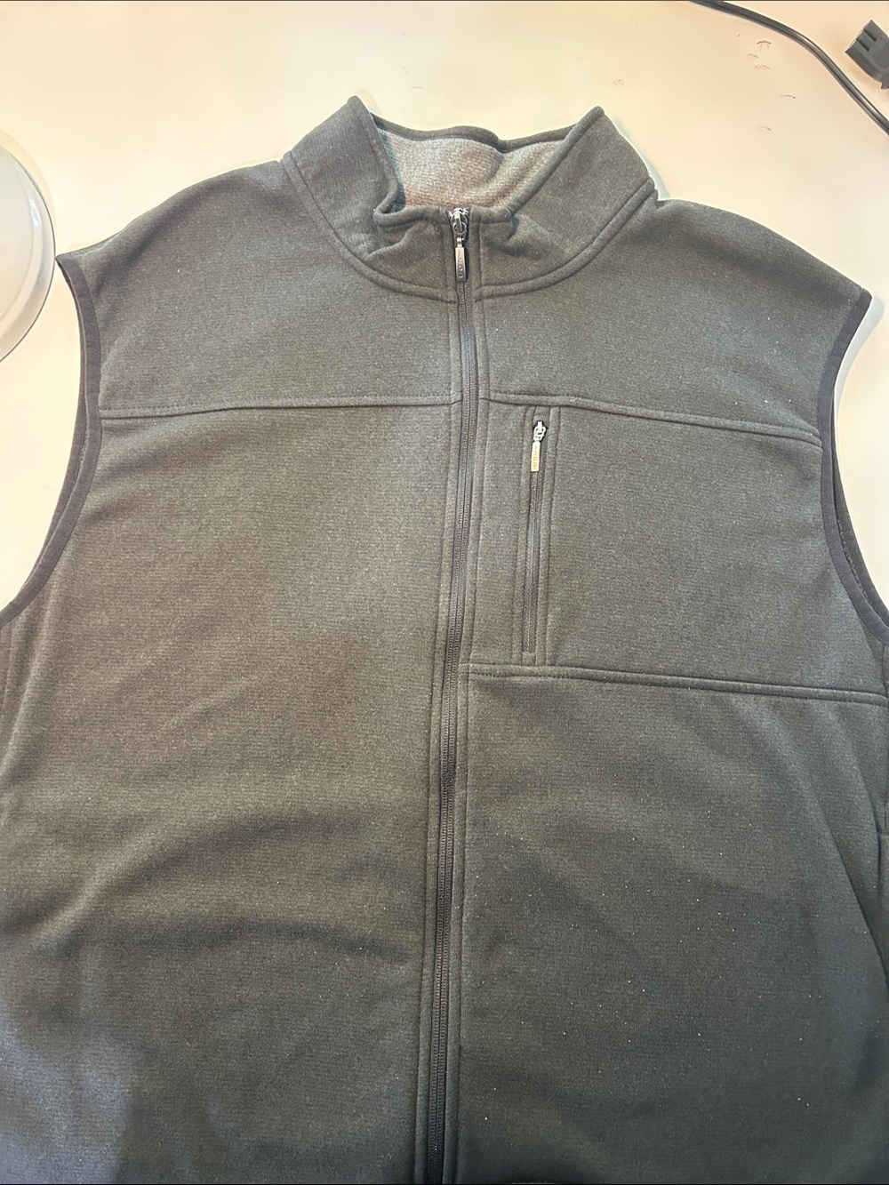 Men’s Izod Vest